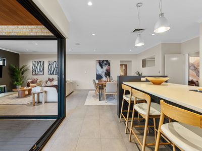 404 Kingsway, Landsdale