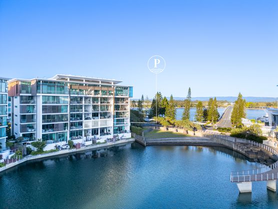 5202 / 2 Ephraim Island, Paradise Point