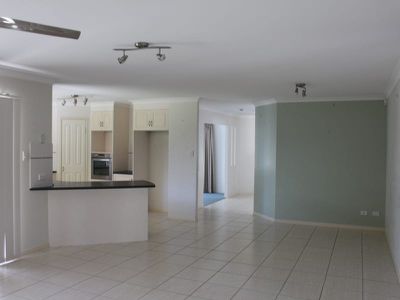 14 Brushbox Place, Meridan Plains