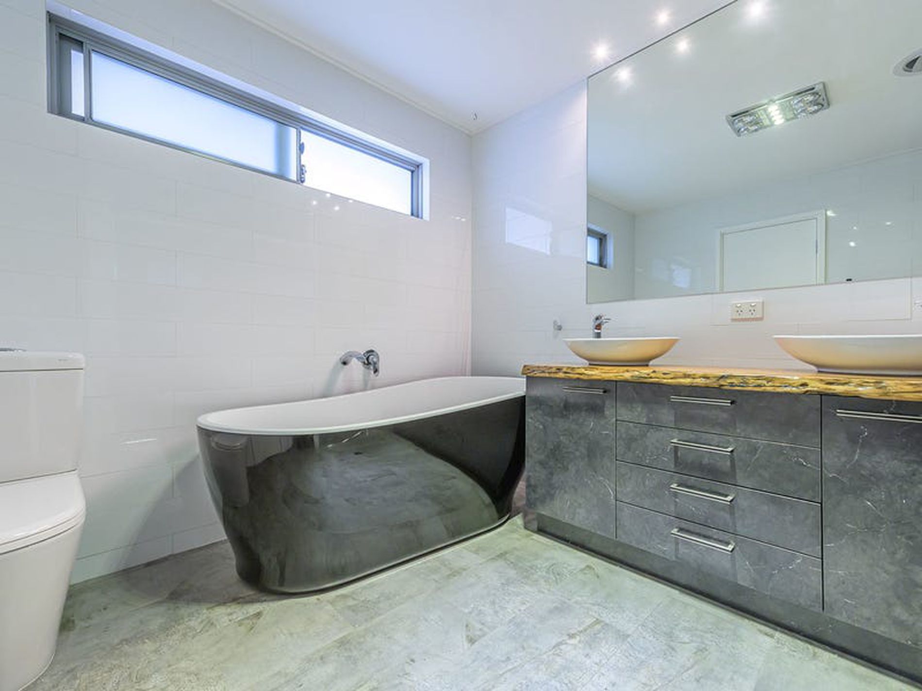 21 Stawell Way, Padbury