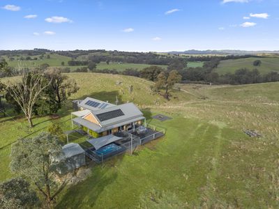 720 Dairy Flat Road, Heathcote South