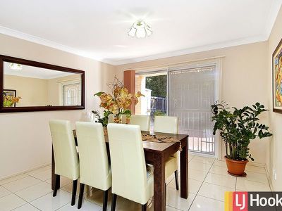 10 Callabona Avenue, Woodcroft