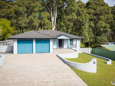 11 Mummaga Lake Drive, Dalmeny