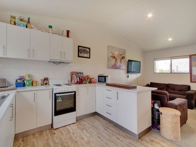 926 Woodbridge Hill Road, Gardners Bay