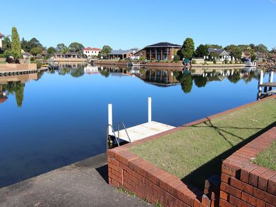 40 King George Parade, Forster
