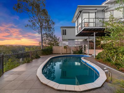 155 Mount Ommaney Drive, Jindalee