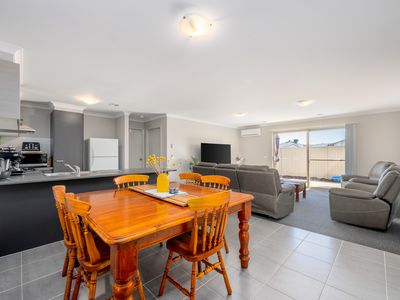 16 Buckingham Street, Shepparton