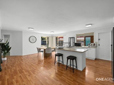3 Cooroy Street, Forest Lake