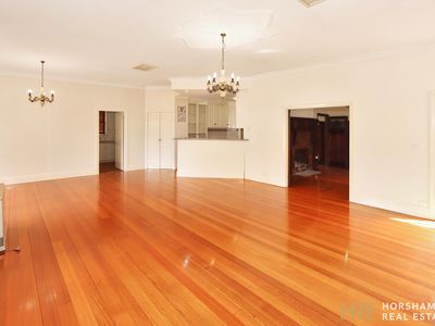 14 Bowden Street, Horsham