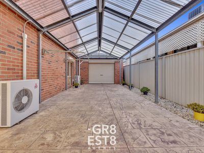 2 Ashbrook Way, Cranbourne West