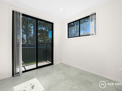 16a Vineyard Avenue, Smithfield