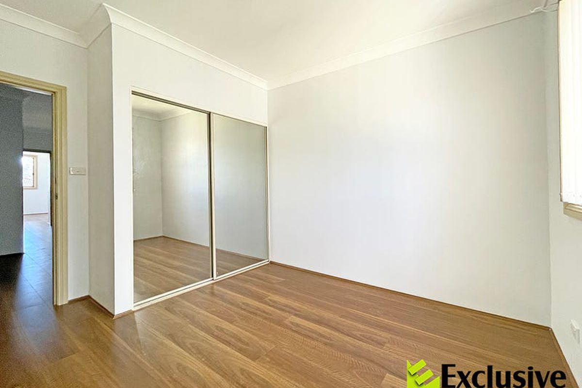 1 / 2 McPhee Street, Chester Hill