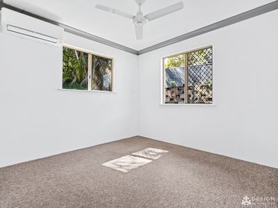 2 / 20 Jeffries Street, The Range