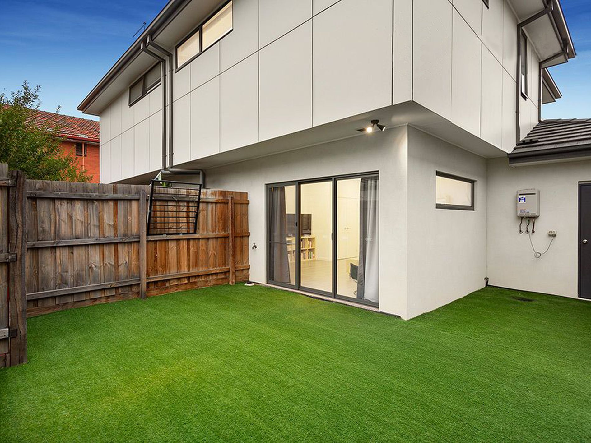 1 / 82 May Street, Altona North