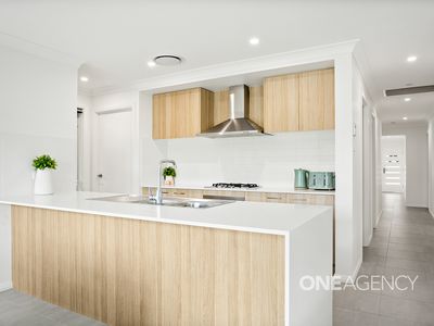 42 Bowral Crescent, Tullimbar