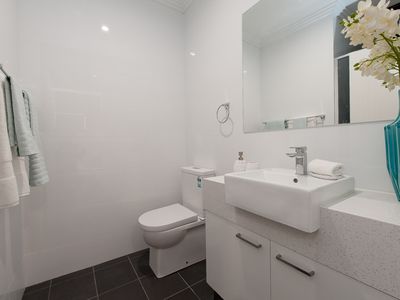 #4/10 Swanston Street, Yokine
