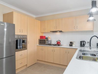 27 Waterbury Street, Cranbourne