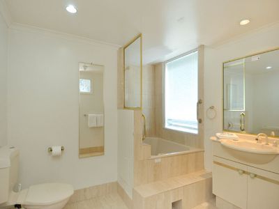 7A / 2 Nineteenth Avenue, Palm Beach