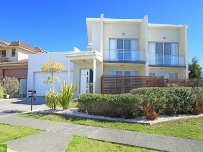 2 / 1 Saltwater Avenue, Shell Cove