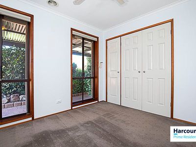 5 Kinnimo Place, Isabella Plains