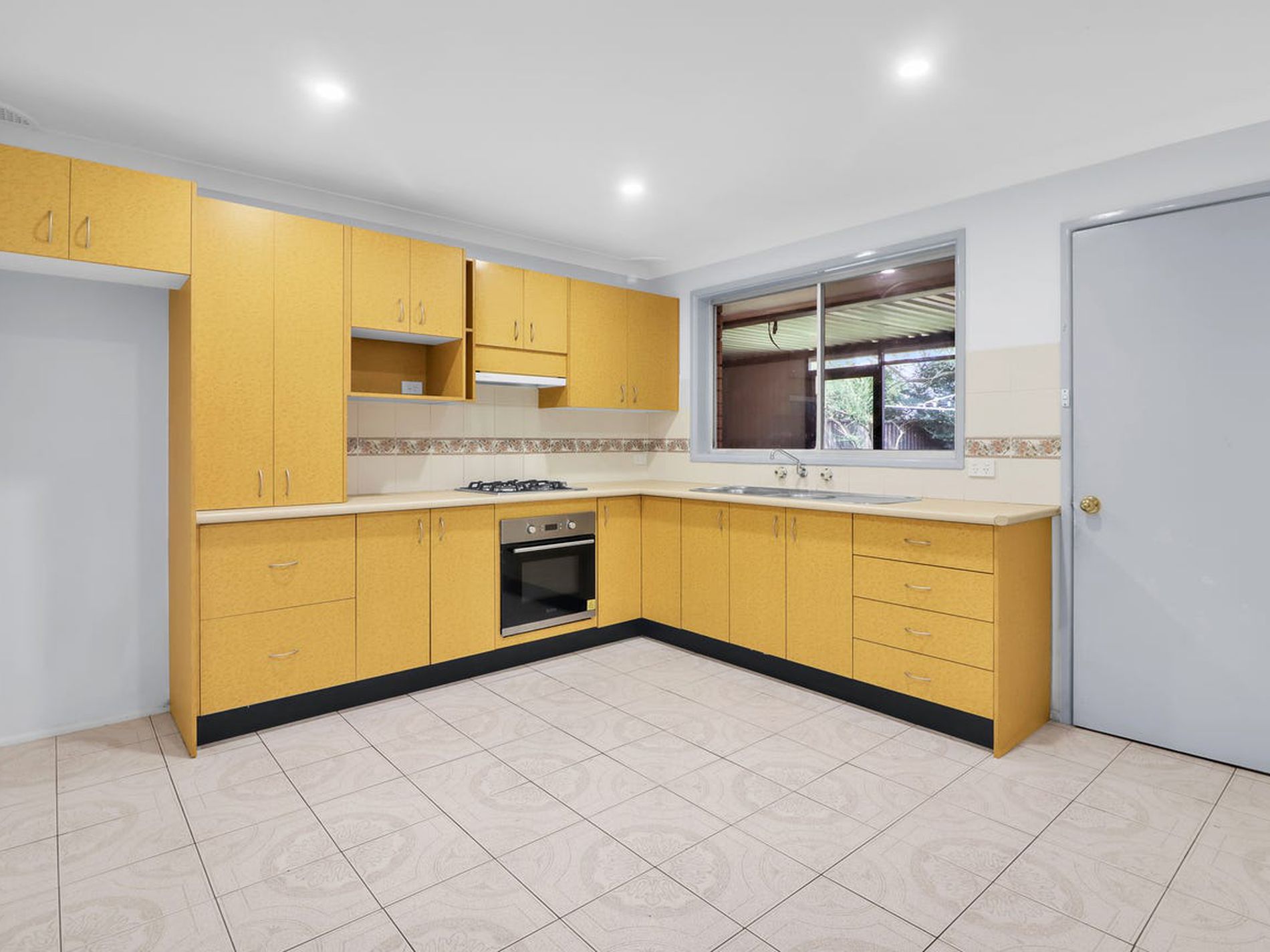 15 Rance Road, Werrington