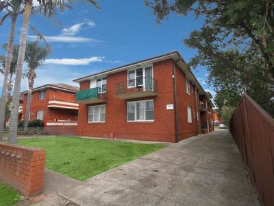 7 / 32 Hampden Road, Lakemba