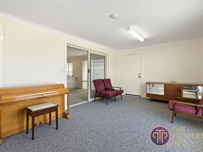 17 Adana Elbow, Kenwick