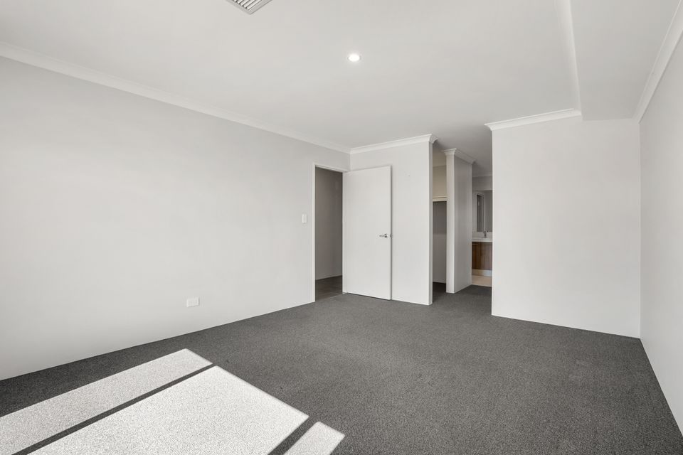 24 Flemington Drive, Baldivis