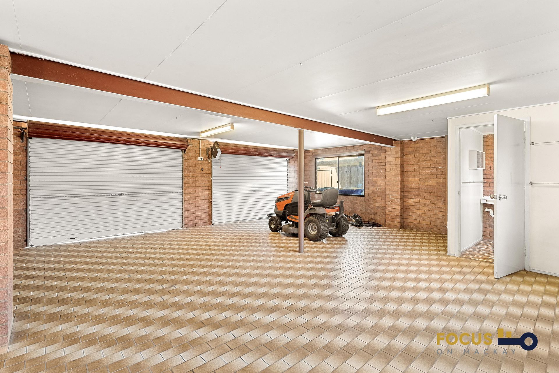 27 Barton Street, West Mackay