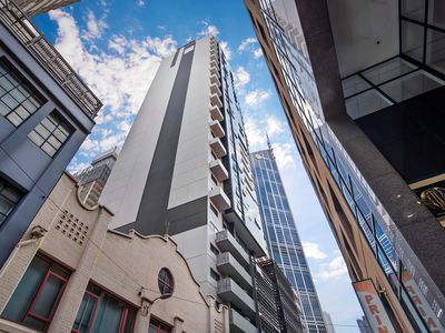 2408 / 5 Sutherland Street, Melbourne