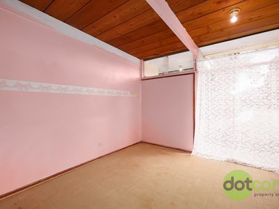 108 Bay Road, Bolton Point
