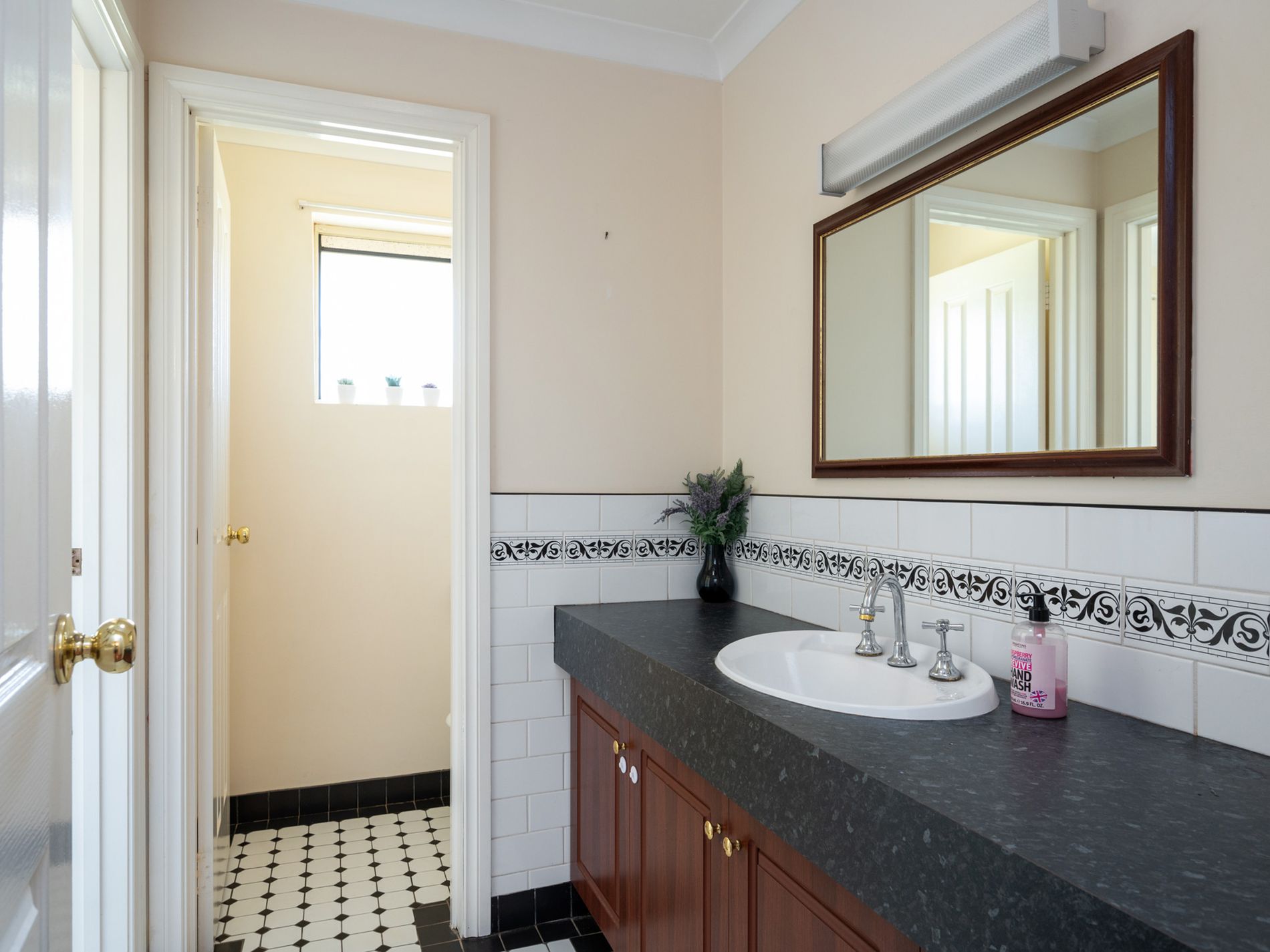 81 McCleery Street, Somerville