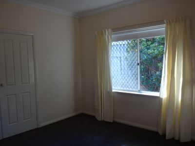 4 Cumbrae Court, Dianella