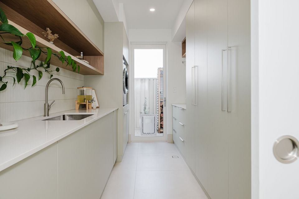 63 MURDOCH DRIVE, Singleton