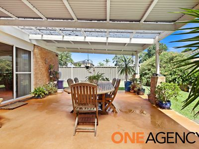 1 Clarendon Crescent, Basin View