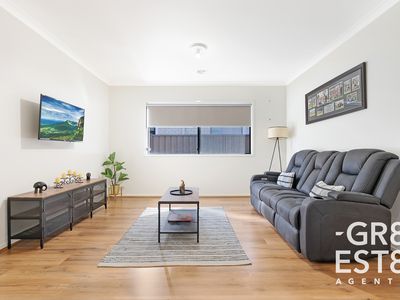 29 Eros Crescent, Cranbourne West