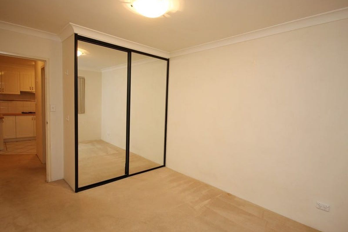 7 / 8-12 Hornsey Road, Homebush West