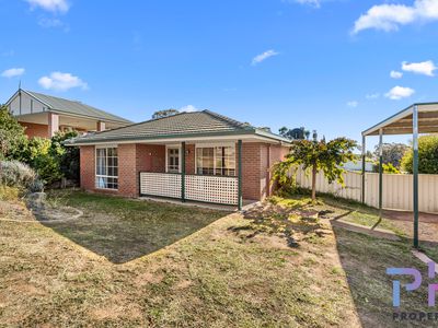 30 Pattison Drive, Kangaroo Flat