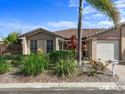 126 / 230 Pulgul Street, Urangan