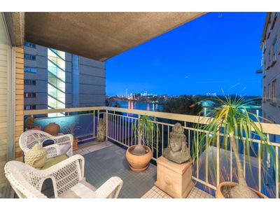 13 / 48 Glen Road, Toowong