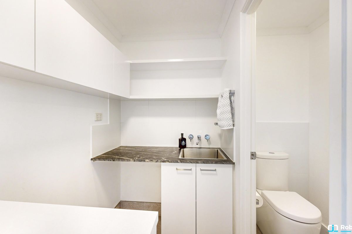1 / 14 Doonella Street, Tewantin