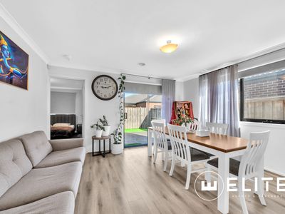 14 Swift Drive, Officer