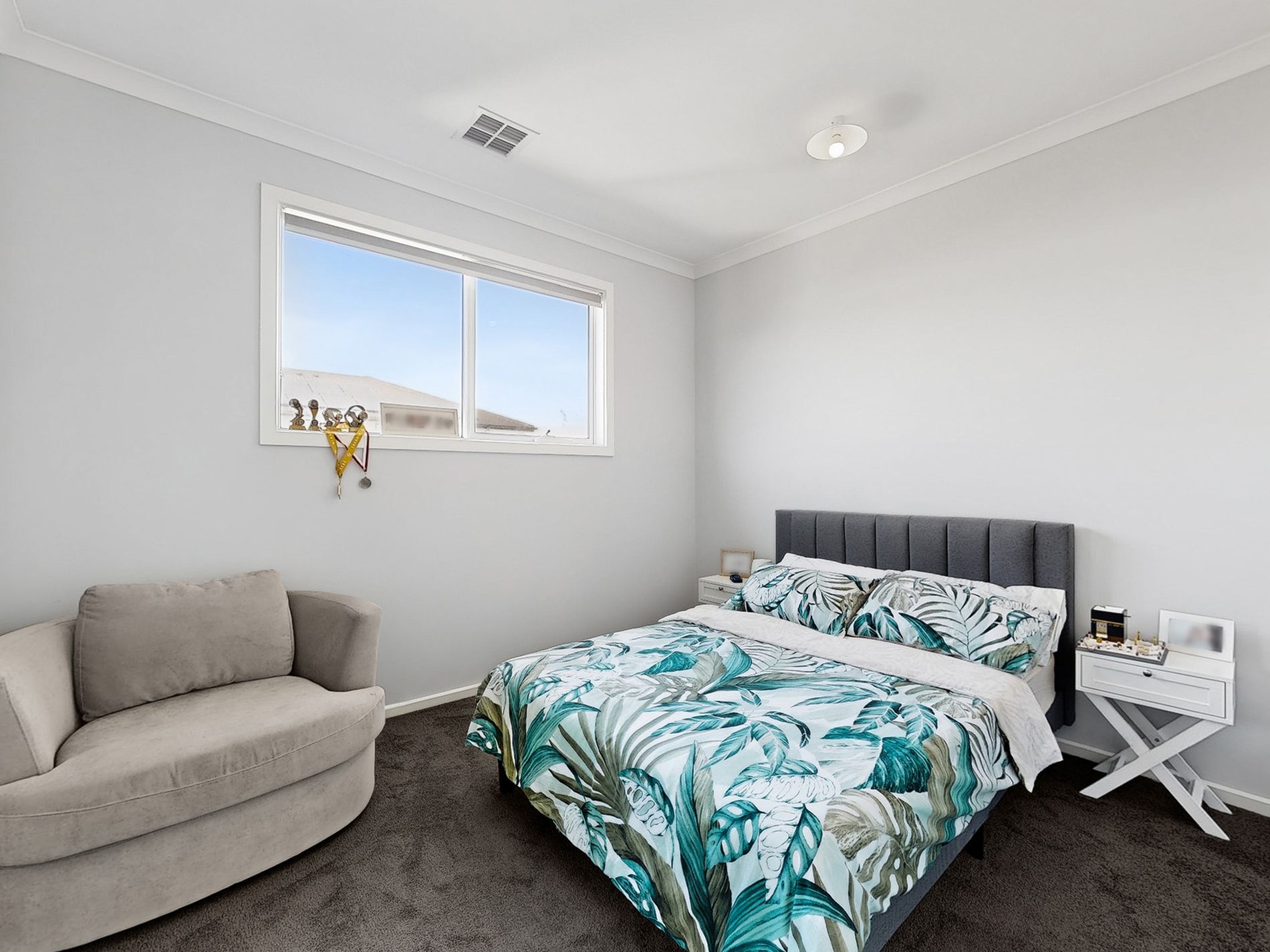 7 Cummins Street, Officer