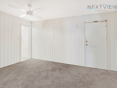 1 / 6 Brown Street, Adamstown