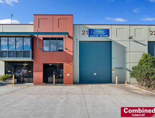 High Clearance Warehouse with Storage Mezzanine