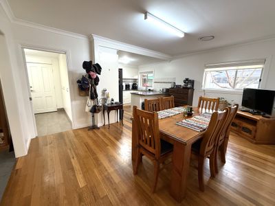 2 Wattle Road, Hanwood