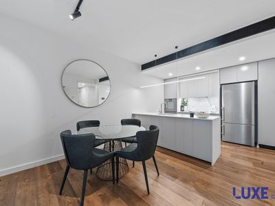 2 / 7 State Circle, Forrest