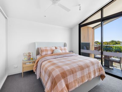 303 / 110 Roberts Street, West Footscray