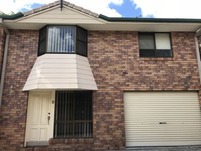 2 / 8-12 Quinn Street, Toowong