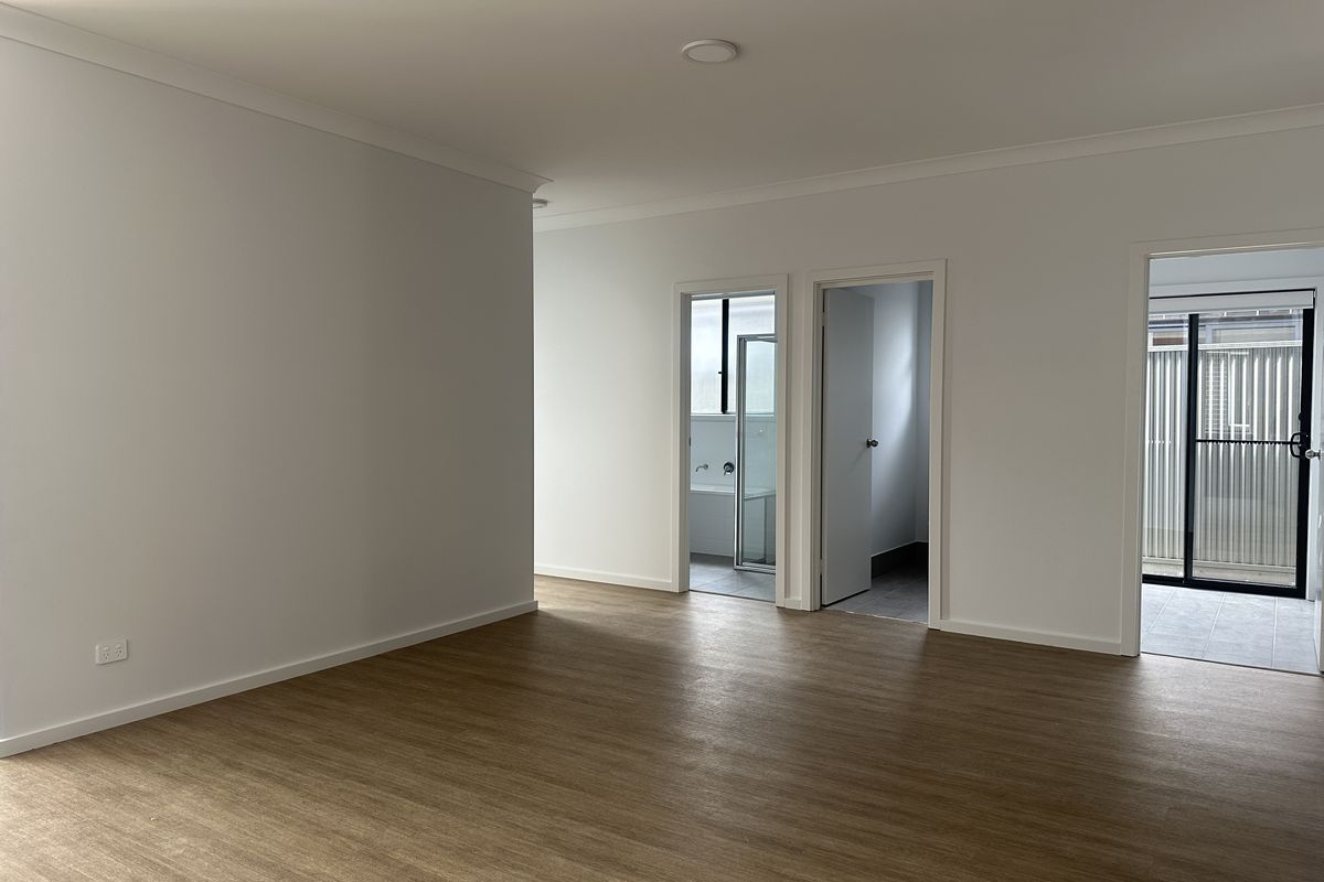 4 Raylene Court, Blakeview